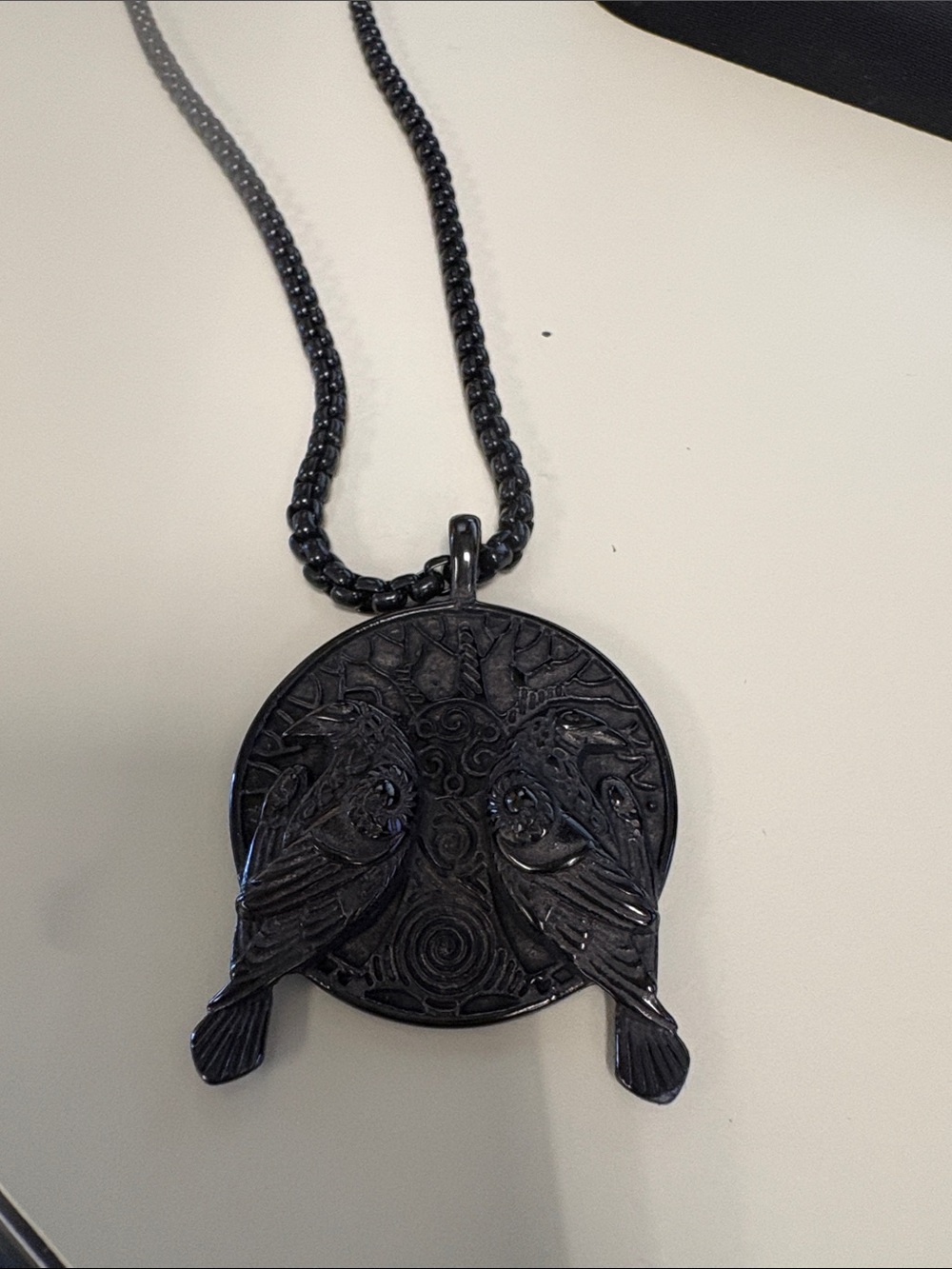 Black Bird Pendant Necklace - Stylish Pet Bird-Themed Jewelry- raven nevlace